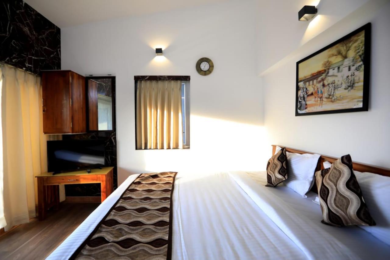 Cherry Blossom Homestay โกไดกานัล ภายนอก รูปภาพ